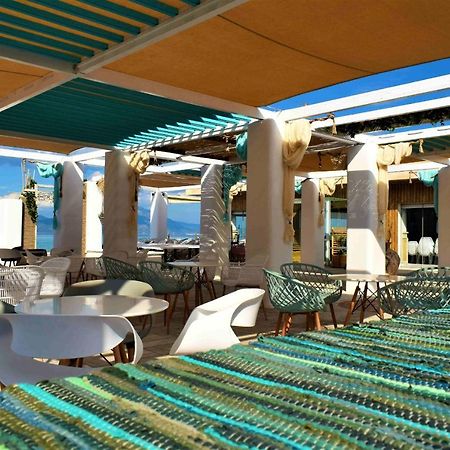 Marzi Beach And Bungalows Hotell Kokkónion Eksteriør bilde