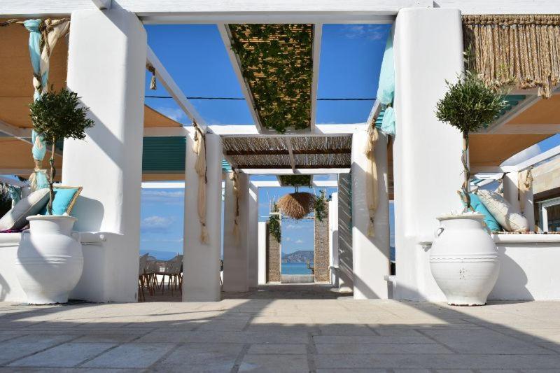 Marzi Beach And Bungalows Hotell Kokkónion Eksteriør bilde