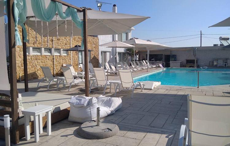 Marzi Beach And Bungalows Hotell Kokkónion Eksteriør bilde