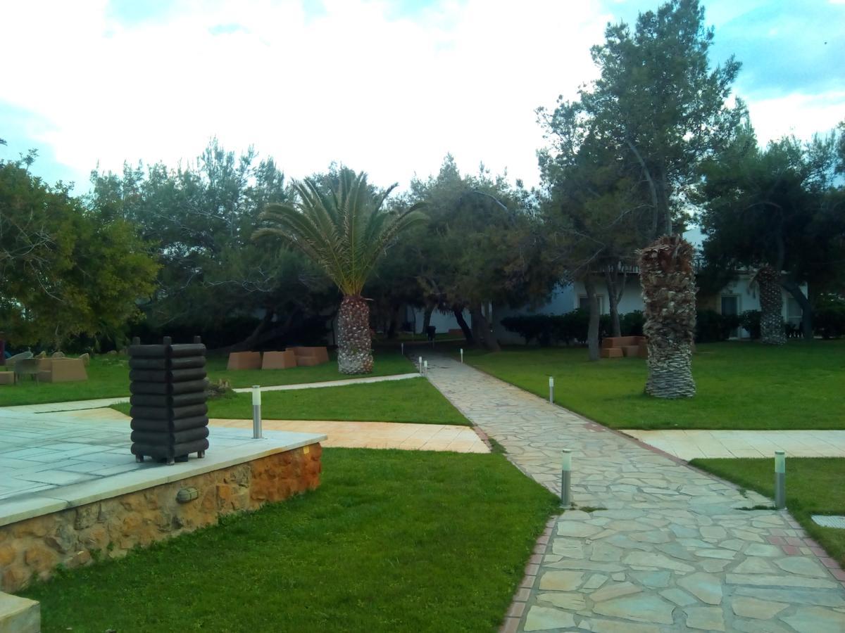 Marzi Beach And Bungalows Hotell Kokkónion Eksteriør bilde