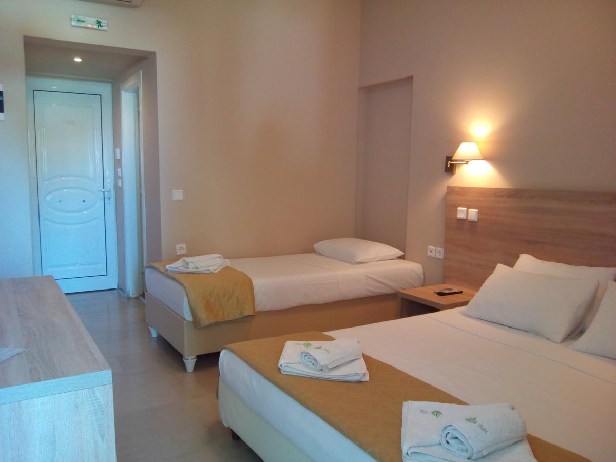 Marzi Beach And Bungalows Hotell Kokkónion Eksteriør bilde